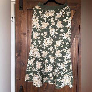 Moon River Green and Cream Floral A-Line Sweater Skirt